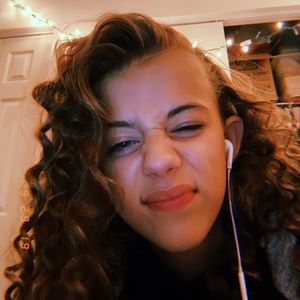 Meet your Posher, Kylie